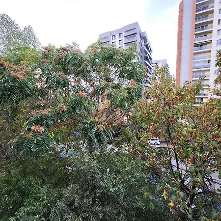 Large&comfortable Mall Vitan Area *