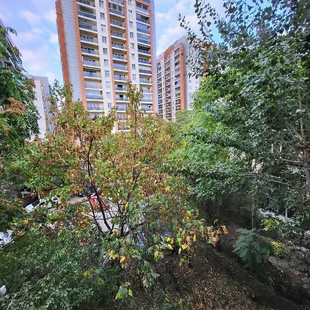 Large&comfortable Mall Vitan Area