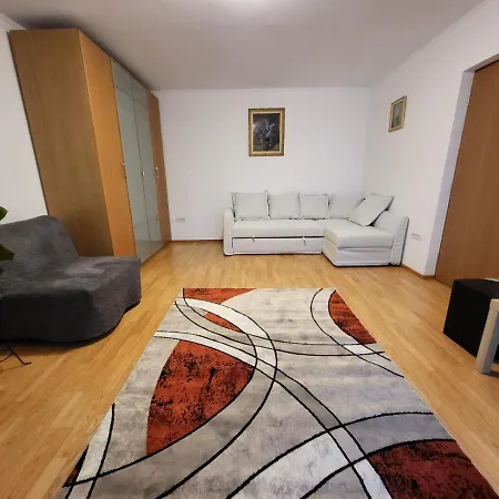 Appartement Large And Comfortable Mall Vitan Area *