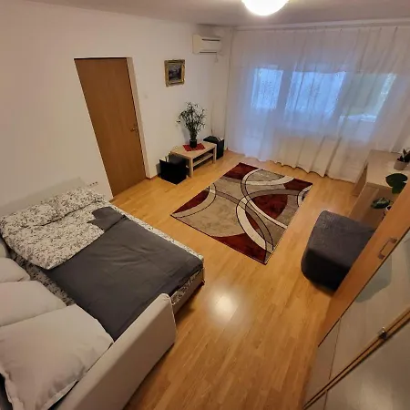 Apartman Large And Comfortable Mall Vitan Area Bukarest